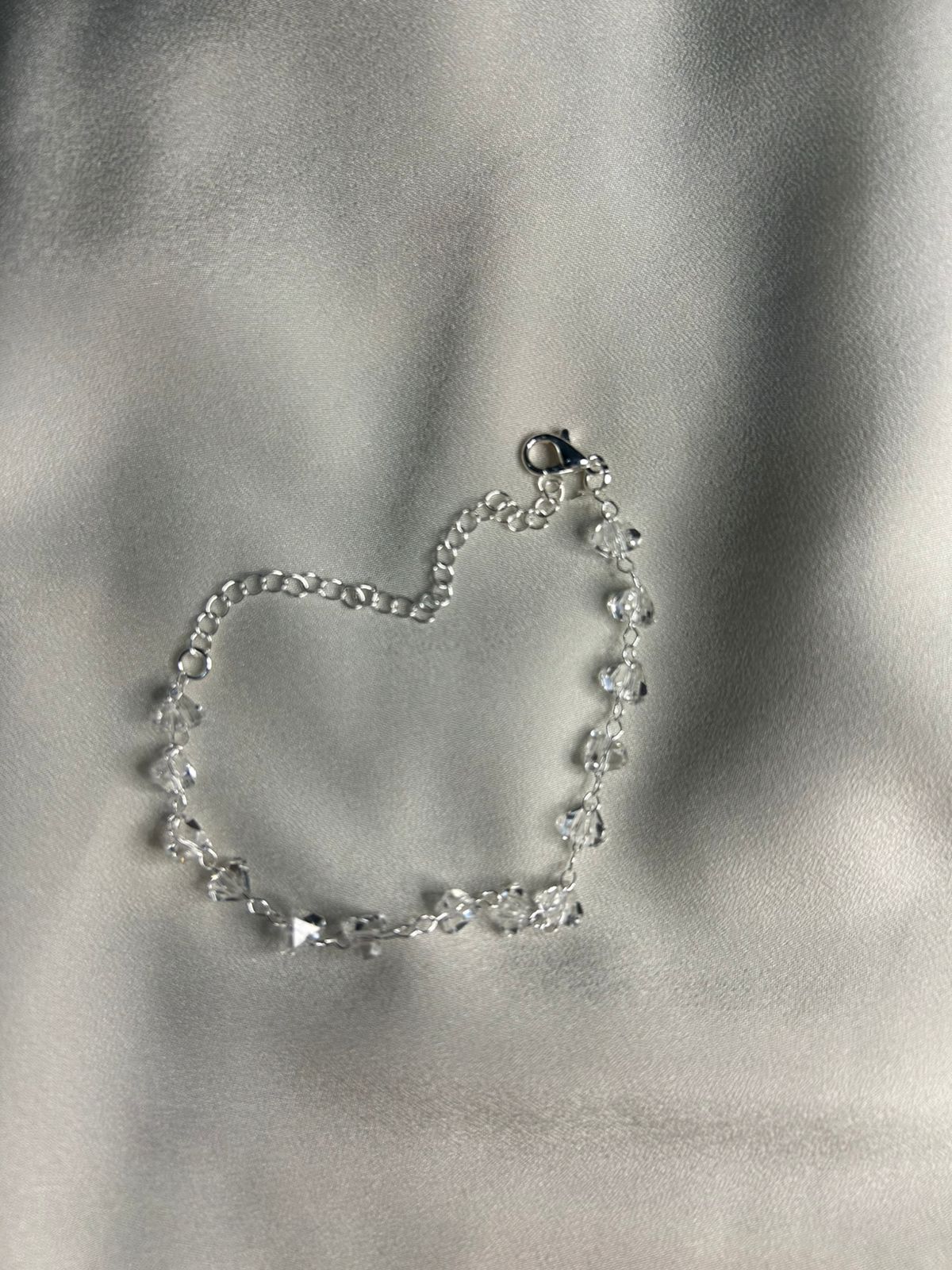 Pulseira Cristais de Luz Prateada